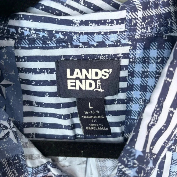 Lands End Large Lobster & Crab Patriotic Patchwork Short Sleeve Button Down Blue - Picture 4 of 5